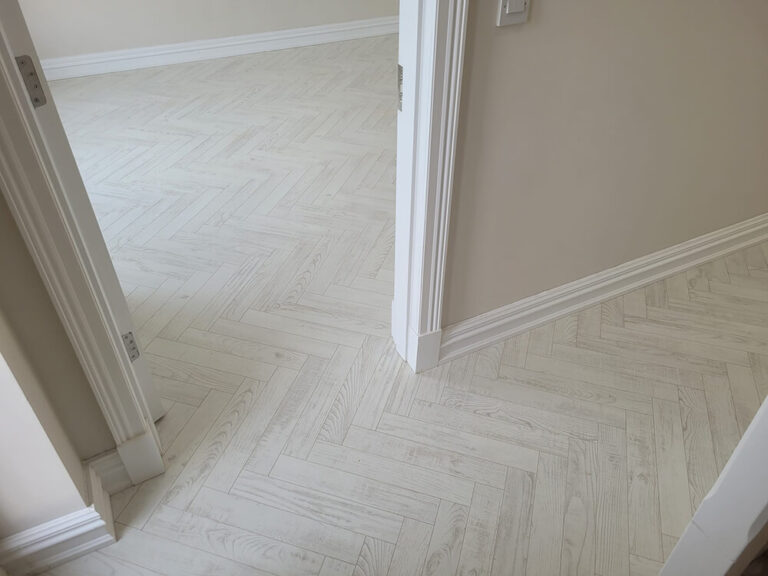 Clickfloors Portlaoise - Amazong Quality Wood, Vinyl (LVT) & Carpet Flooring